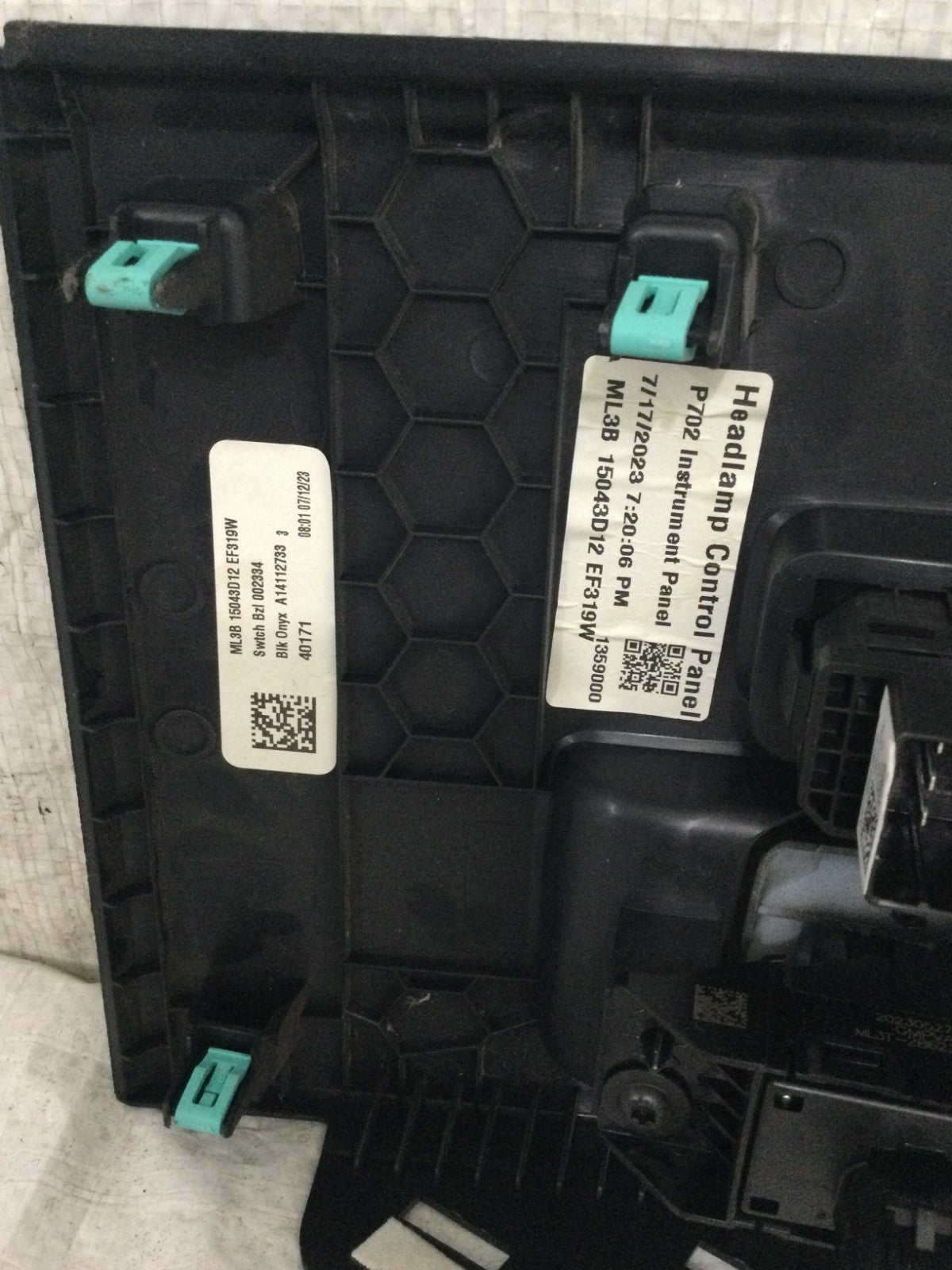 2023 Ford F150 F-150 Left Side Dash Trim OEM ML3B 15043D12 EF319W