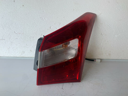 2013-2017 Hyundai Elantra Hatchback GT Quarter Panel Tail Light OEM Right Side 