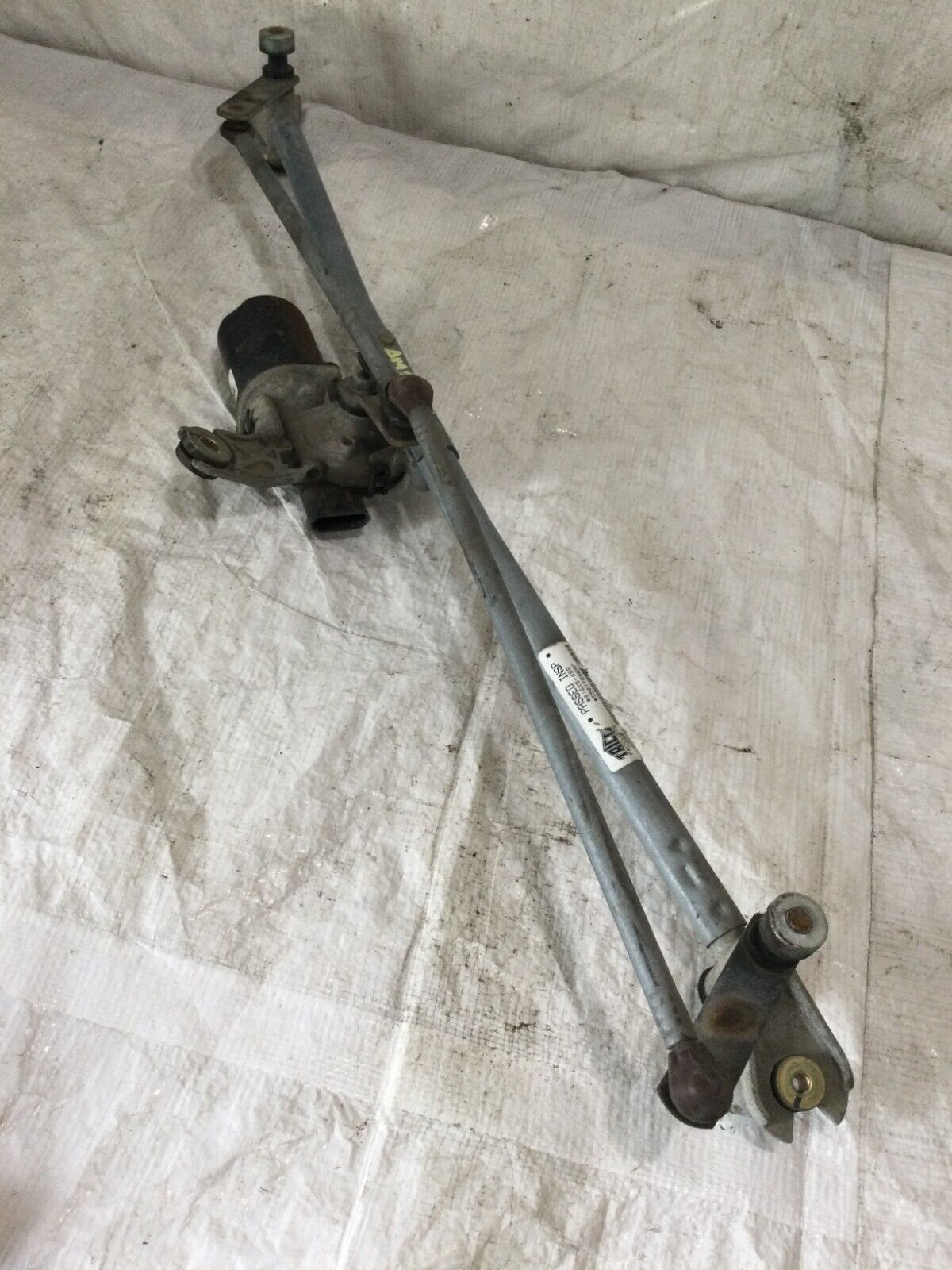 2004 Dodge Ram 1500 Front Wiper Motor W/ Linkage OEM 55077098AF