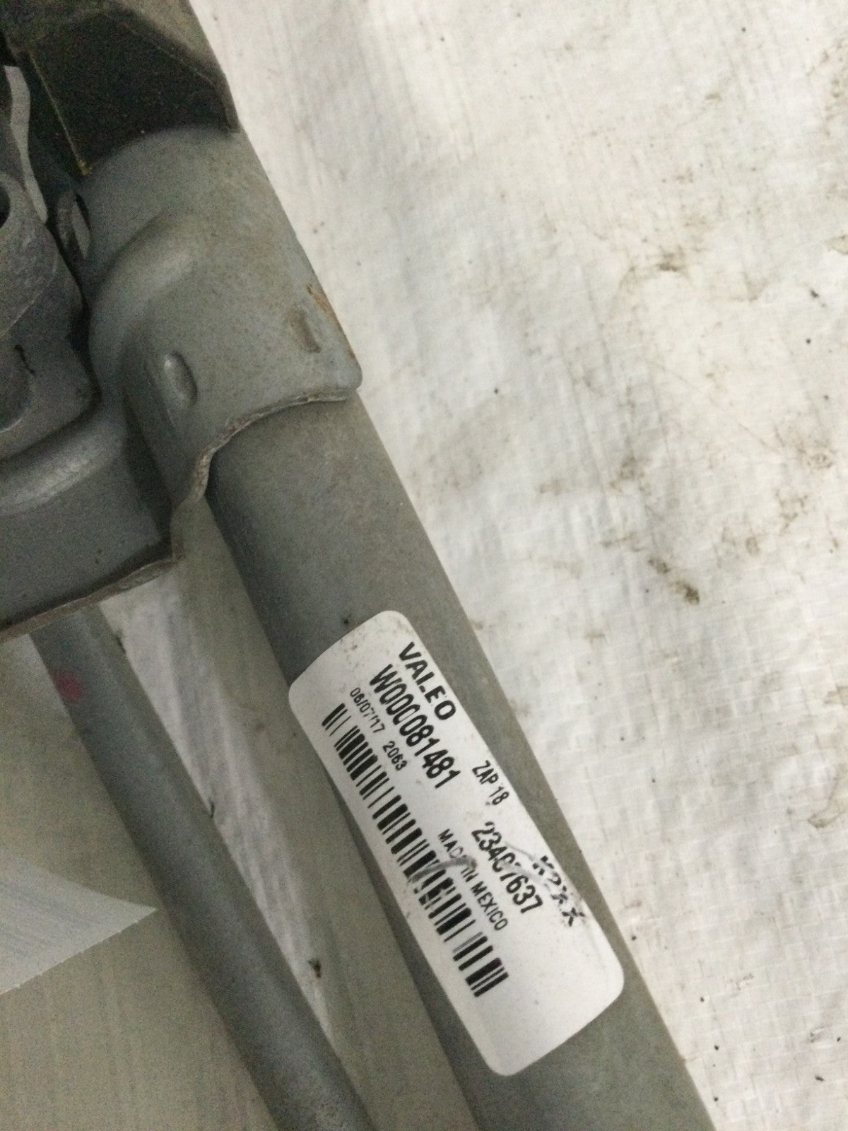 2017 Sierra Denali 1500 Windshield Wiper Motor & Linkage Assembly OEM 23407637