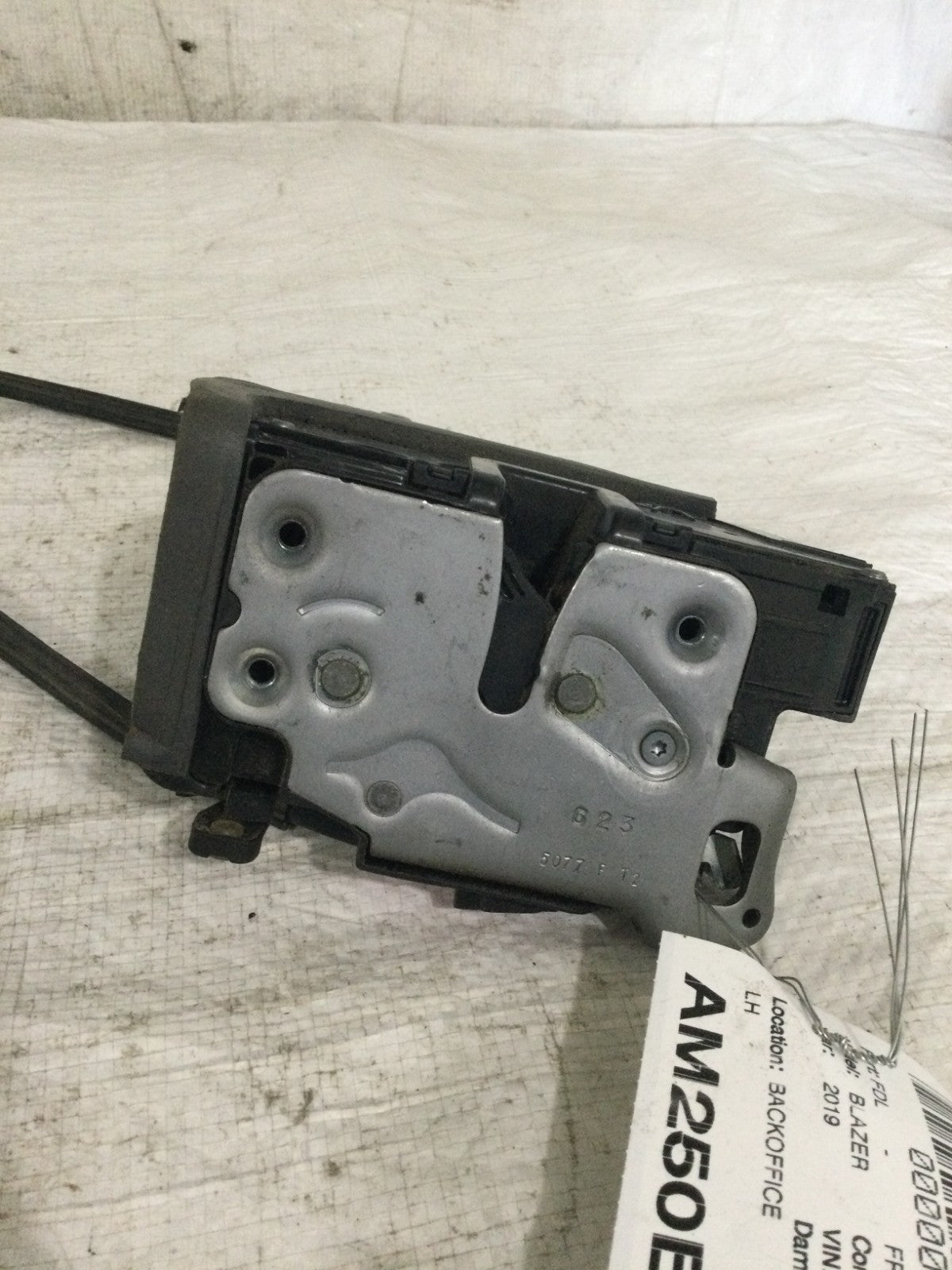 2019-2023 Chevrolet Blazer Front Left Door Latch Lock Actuator OEM 13528334