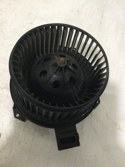 2014 RAM 3500  Ac Heater  Blower Motor OEM