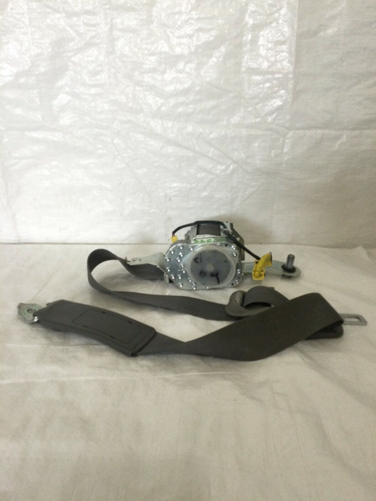 2006 Honda Civic Front Right Passenger Seat Belt OEM