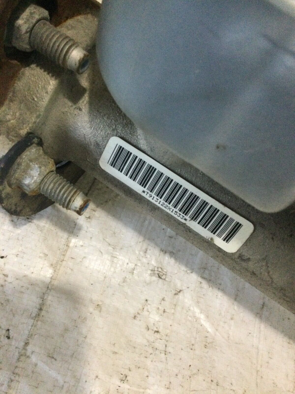 2003 Dodge Ram 2500 Power Brake Booster W/ Reservoir OEM