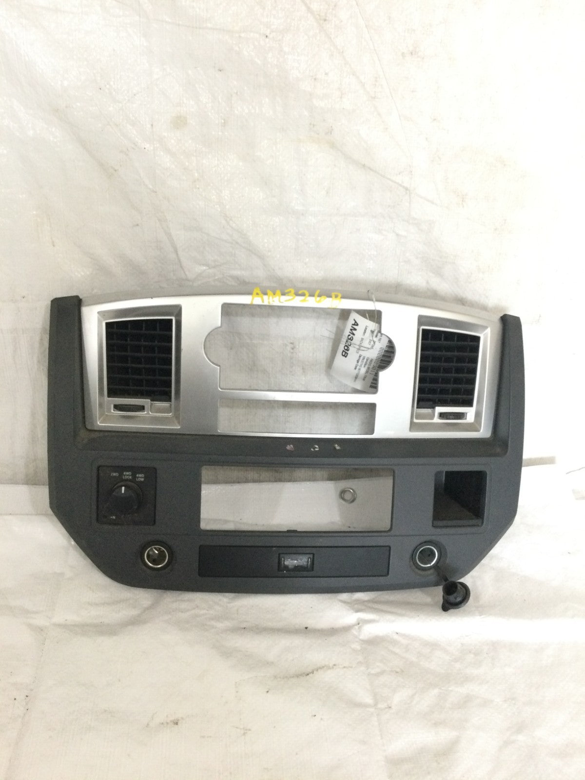 2007 Dodge Ram 1500 Dash Radio Climate Control Vents Trim Bezel OEM 5KR601DHAB