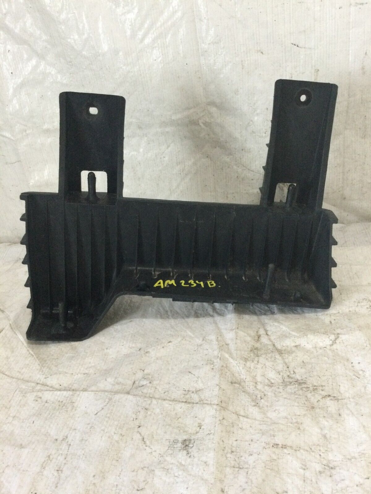 2006 Dodge Ram 1500  Air Cleaner  bracket 53032453AB OEM