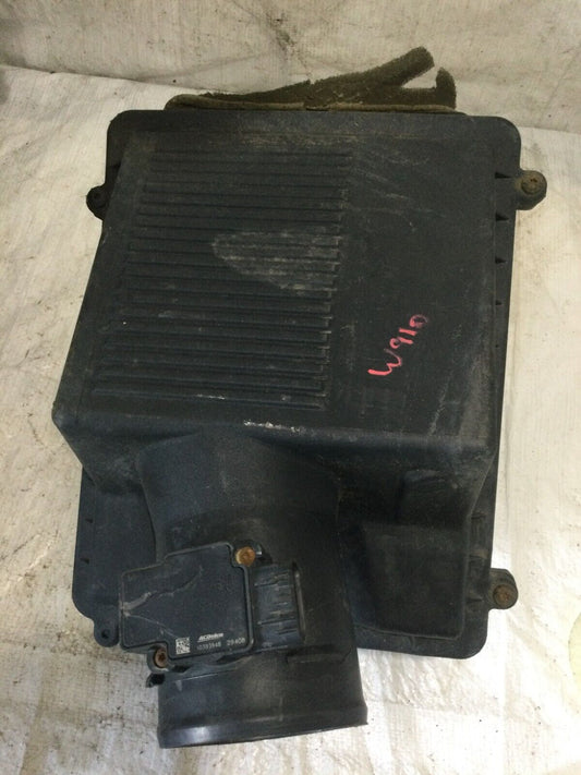 2012 Chevrolet Silverado 2500 Air Cleaner Filter Box Assembly OEM