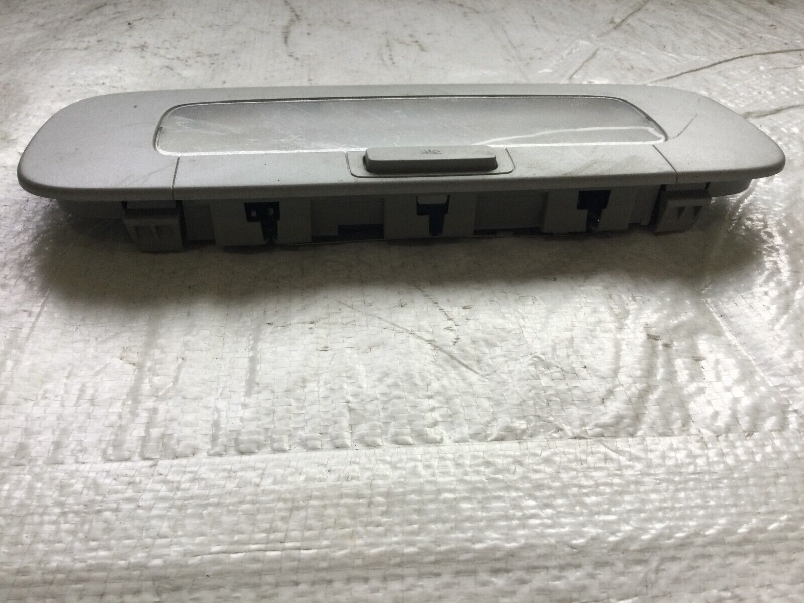 2006 Volkswagen Jetta Rear Overhead Dome Reading Light Lamp 1K0947291