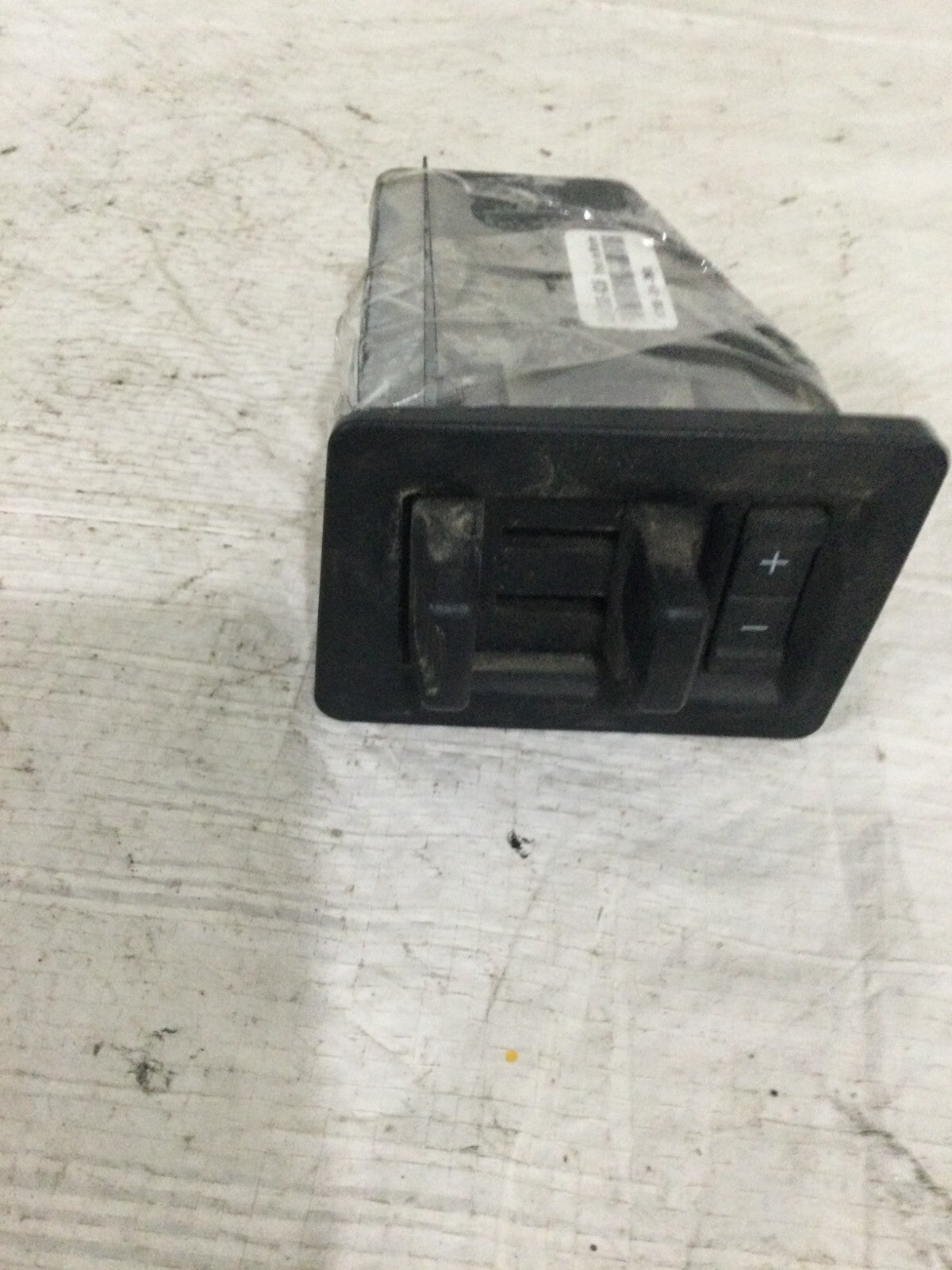 2018 Ford F-150 Trailer Brake JL34-2C006-AC3JA6 OEM