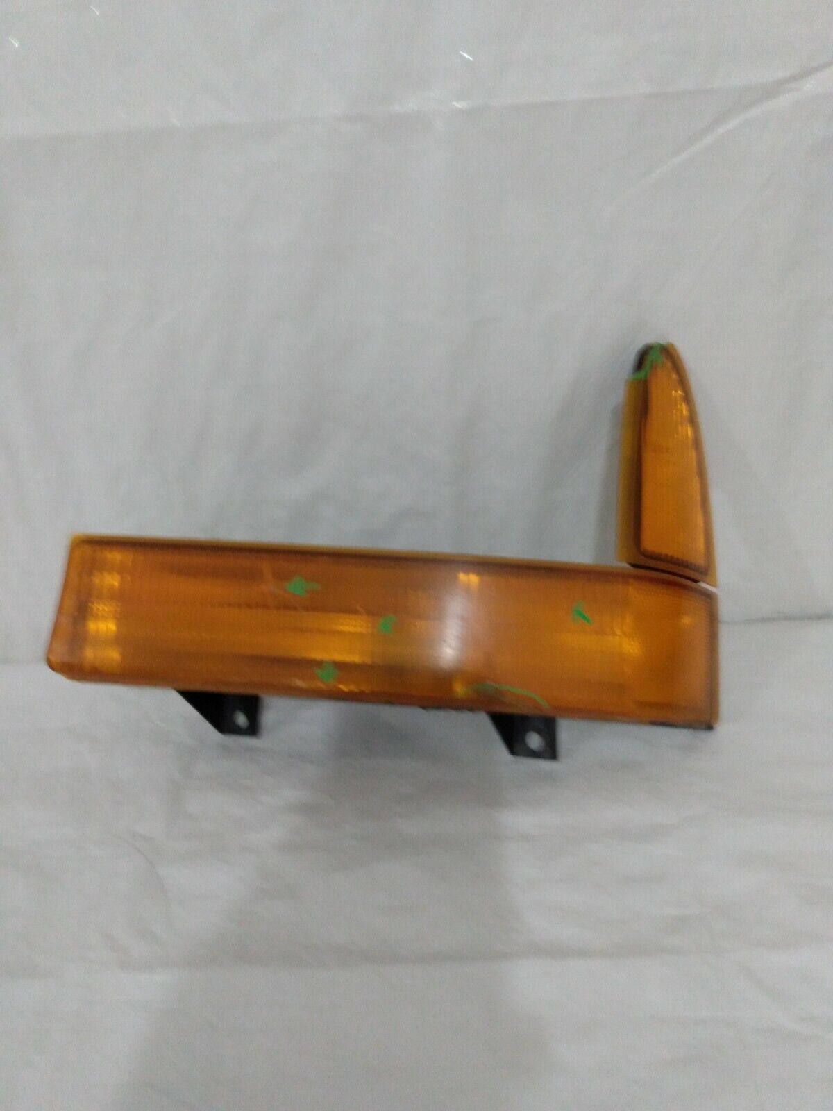 2002 - 2004 Ford F250 F350 Excursion Left Turn Signal Park Light OEM