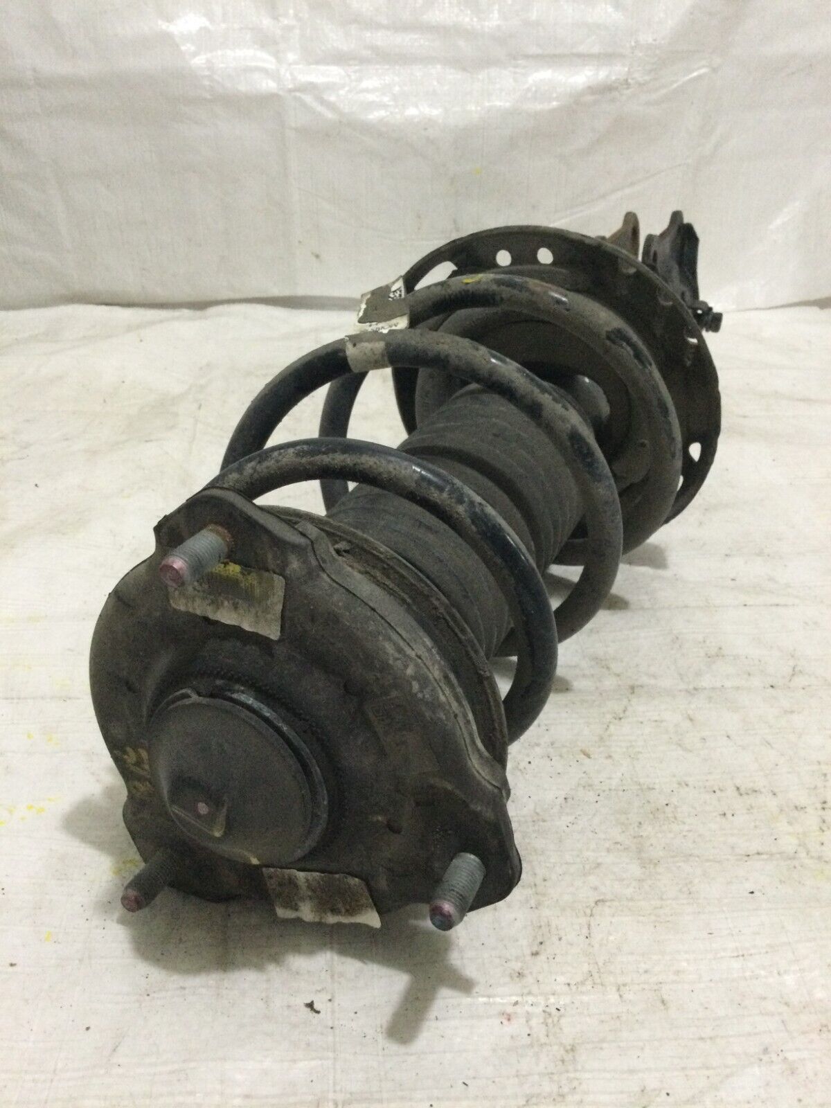 2017-2019 Hyundai Elantra Driver Strut Front Sedan Korea Built 54651F2800 OEM