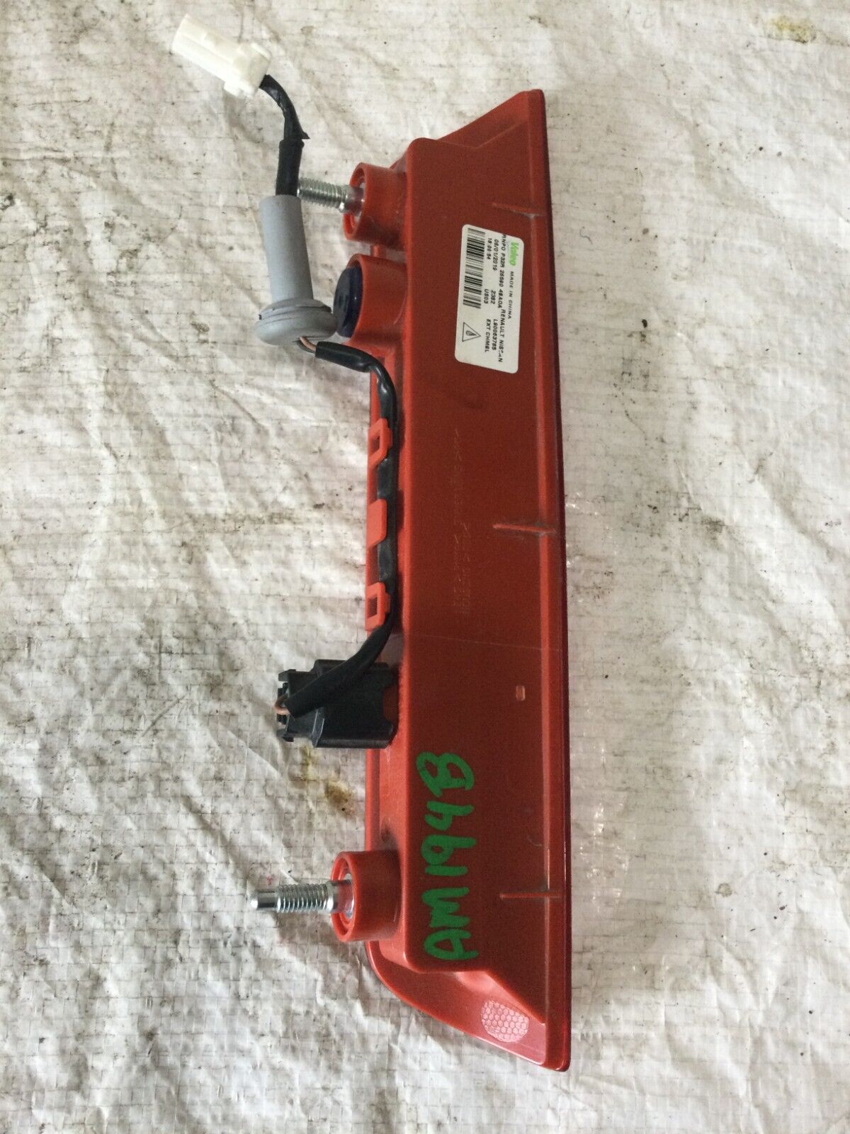 2019 Nissan Rogue SUV Center High Mount Stop Light 3rd Brake Lamp 265904BA0A OEM