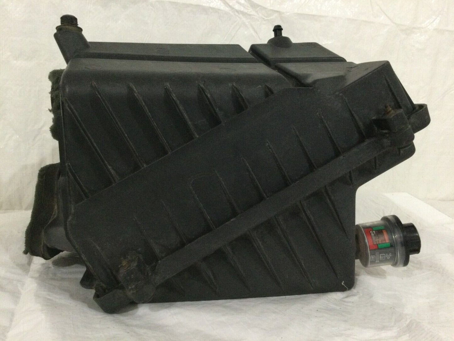 2006 Chevrolet Silverado Tahoe Air Cleaner Assembly 15279284 OEM
