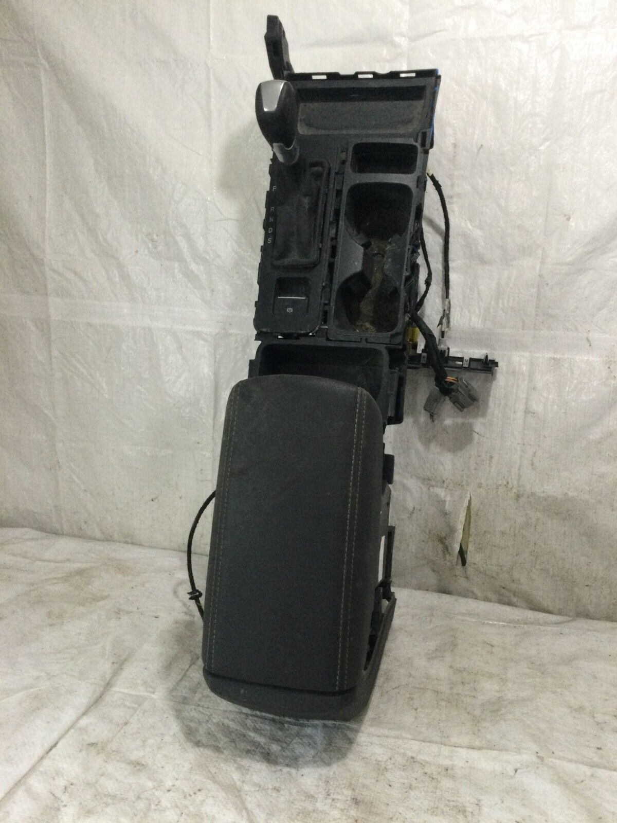 2017-2019 Ford Escape Front Floor Console Assembly W/ Armrest & Shifter OEM