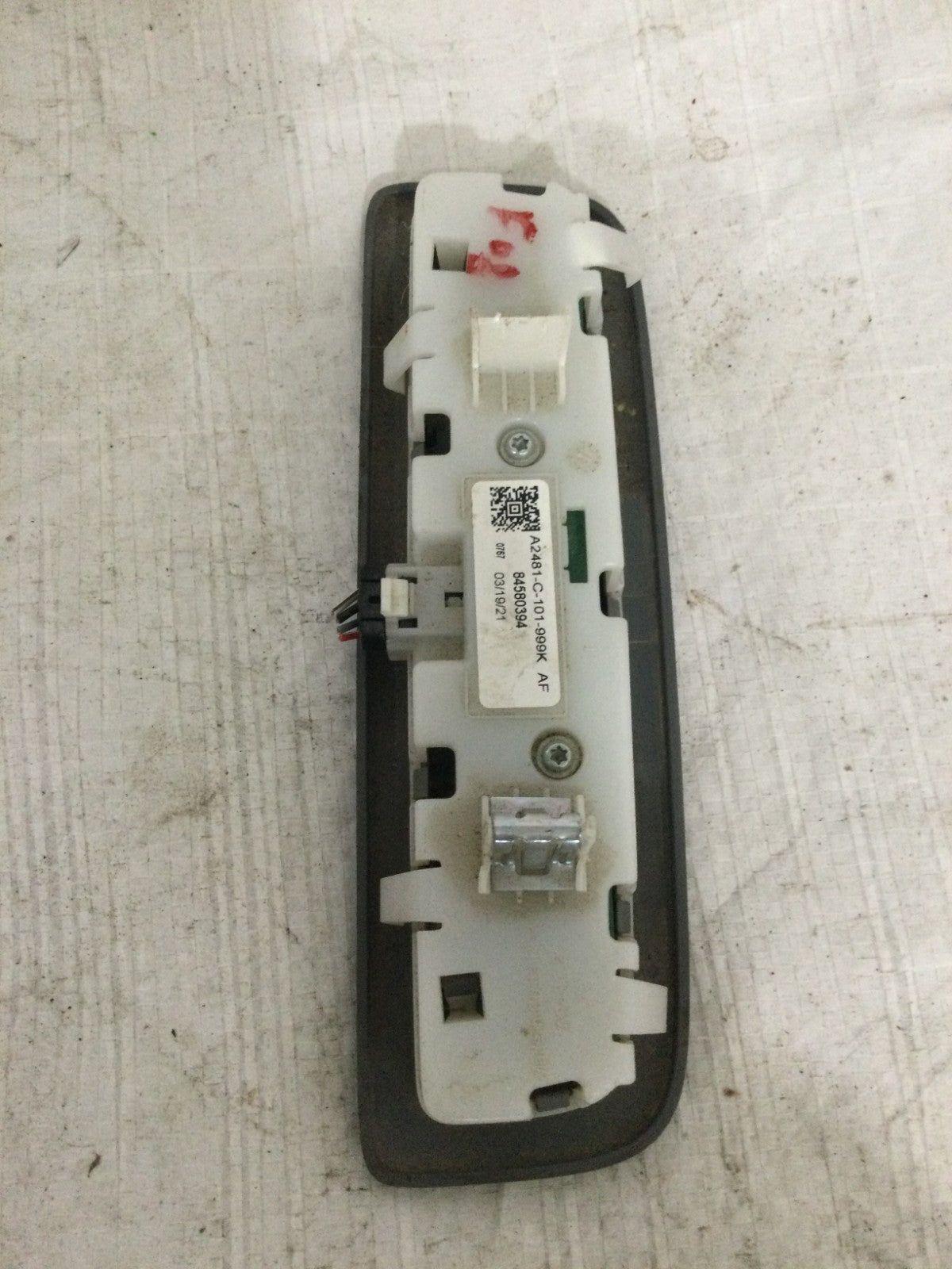 2021 Chevrolet Silverado 1500 Rear Dome Lamp Assembly OEM 84580394