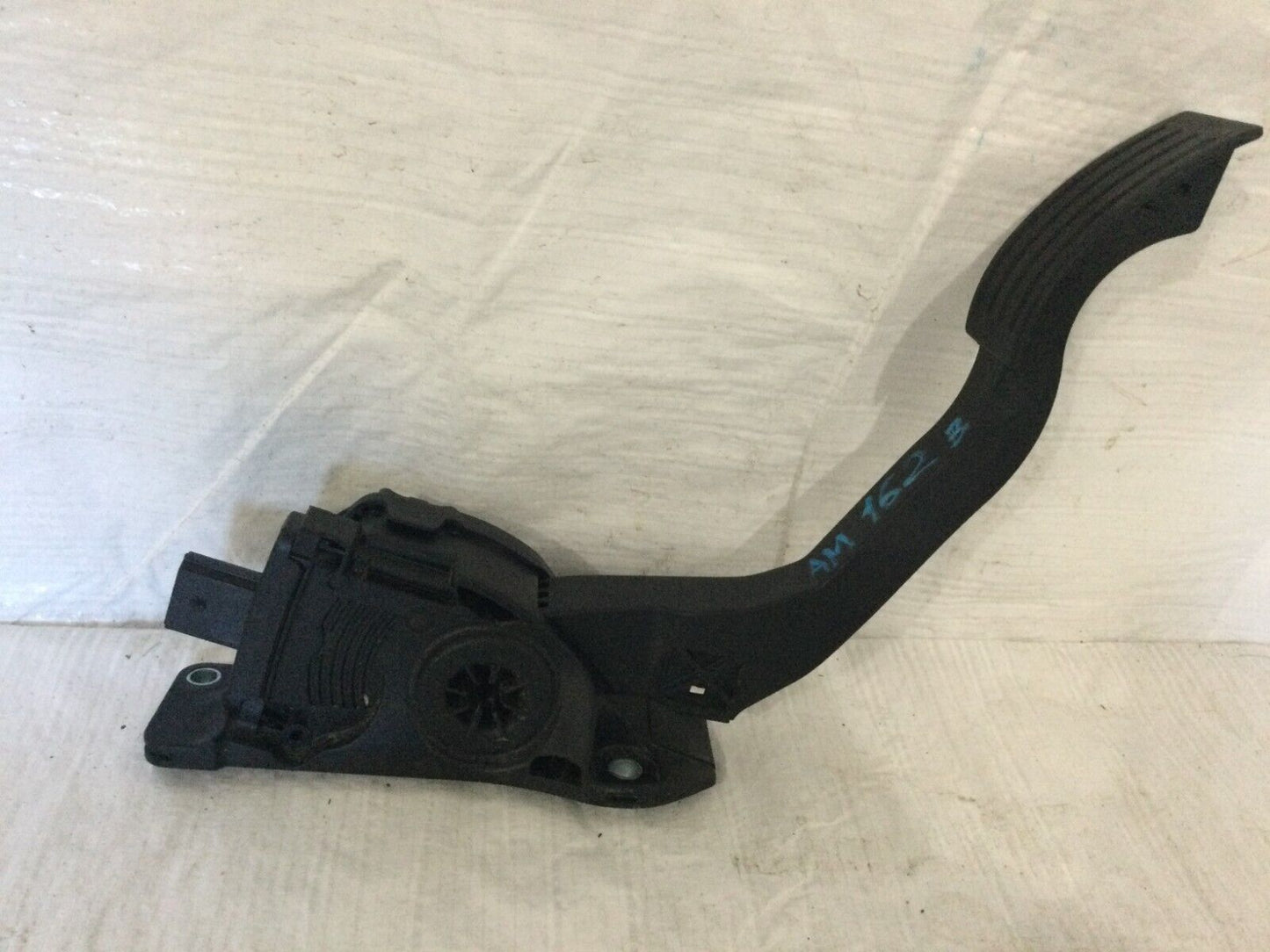 2017-2019 Ford Escape Accelerator Gas Pedal OEM F1DC-9F836-AA