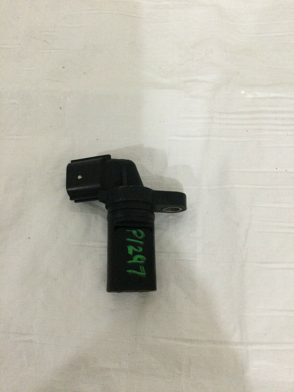 2004 Infiniti M45 Camshaft Position Sensor OEM