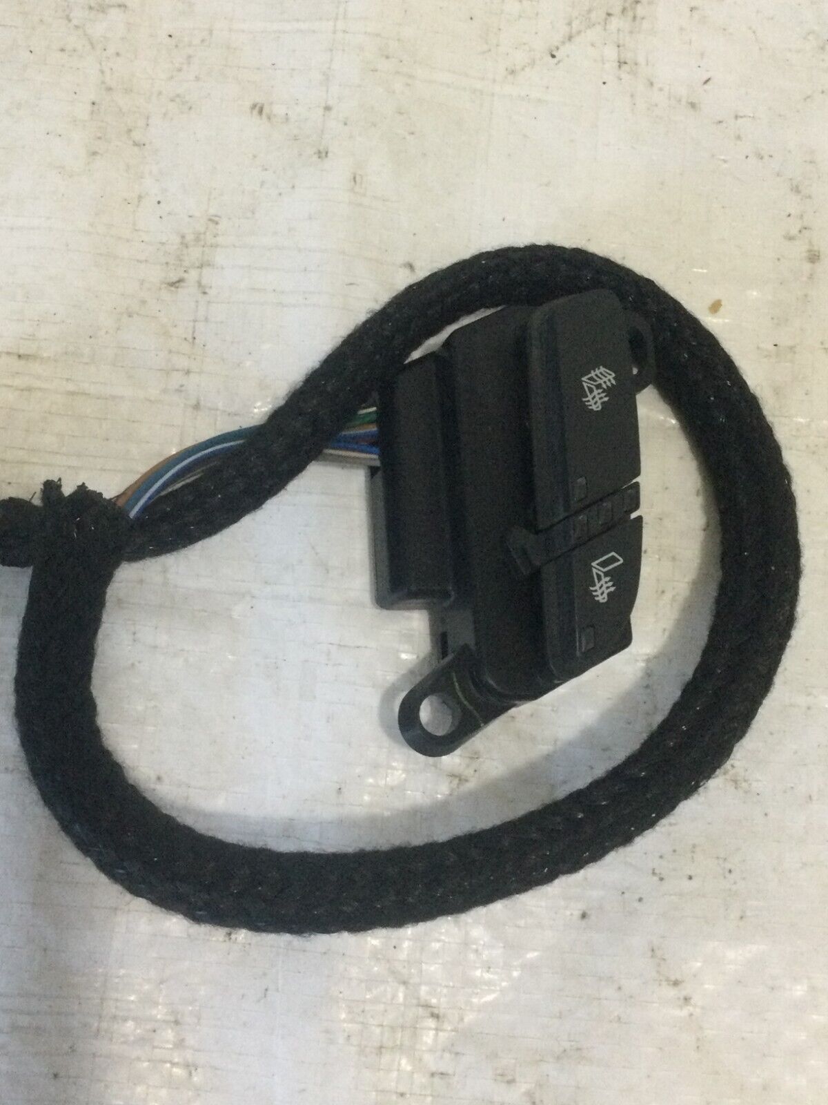 2007- 2014 Chevrolet Silverado 1500 Seat Heater Control Switch  OEM