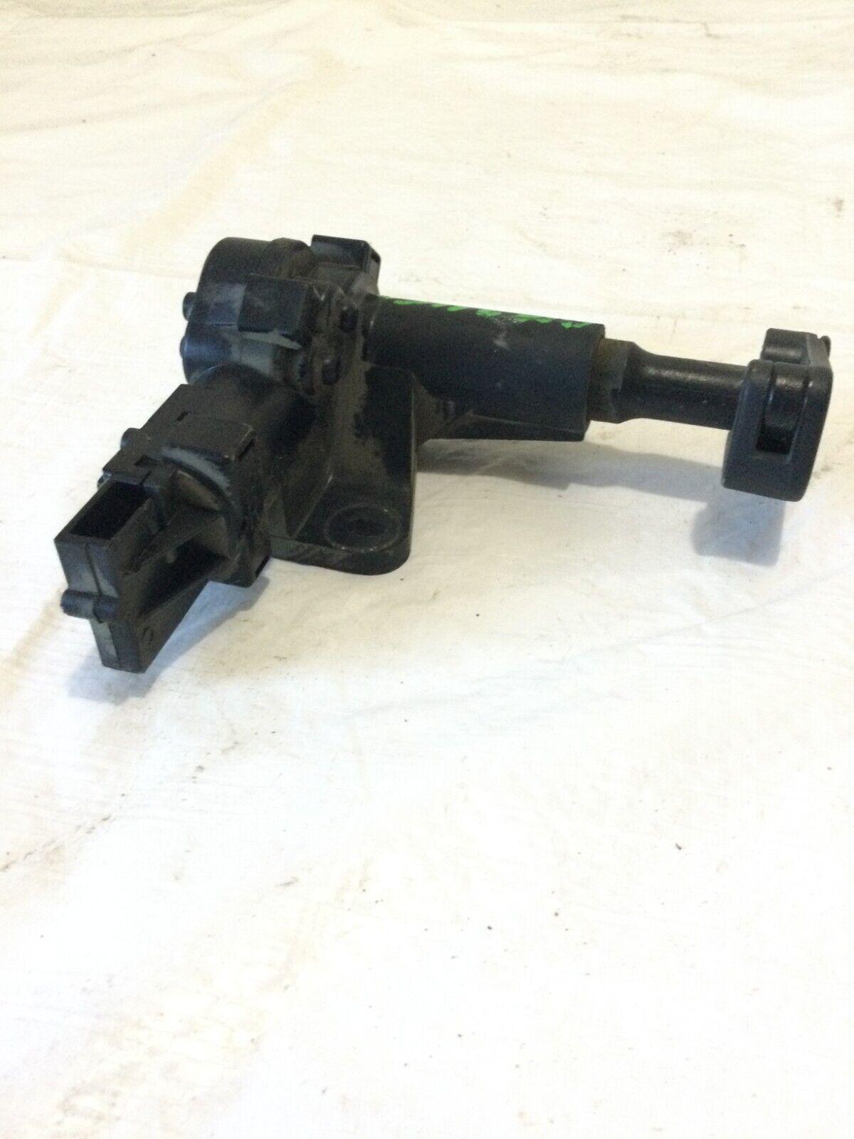 2017 Dodge Grand Caravan Rear Right Power Vent Motor OEM