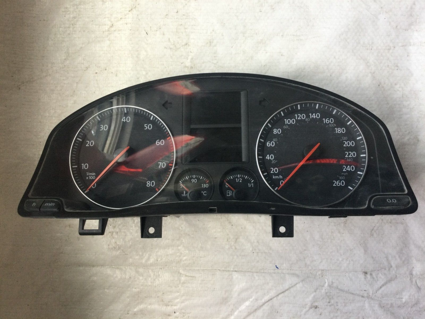 2006 Volkswagen Jetta Speedometer Cluster MPH OEM 1K0920852E