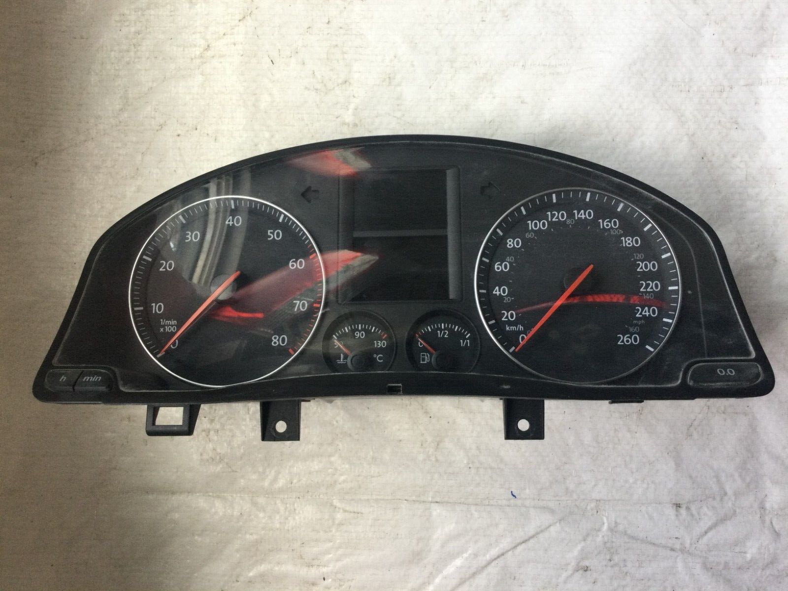 2006 Volkswagen Jetta Speedometer Cluster MPH OEM 1K0920852E