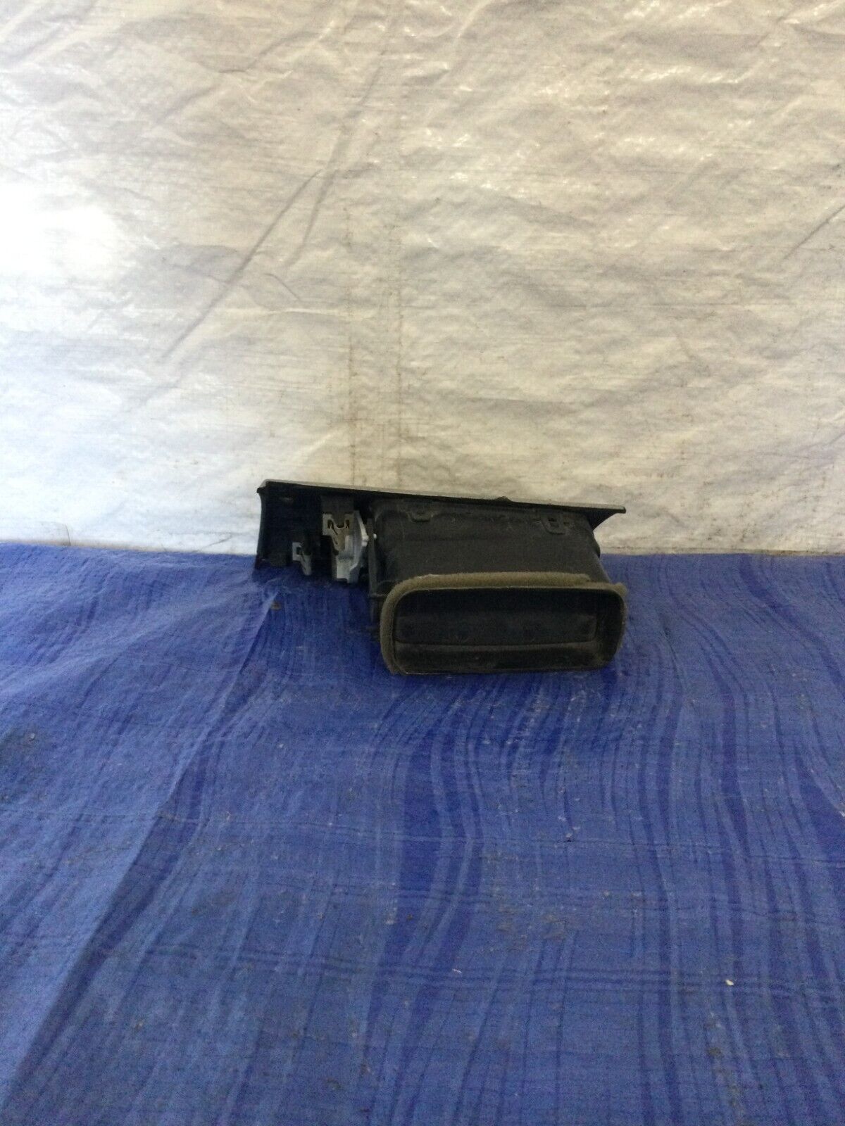 2007-2008 Escalade ESV Left Driver Side Dash Vent Woodgrain Trim 15863360 OEM