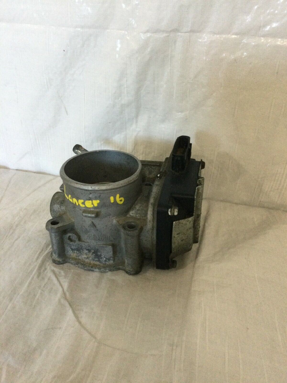 2016-2017 Mitsubishi Lancer Throttle Body Valve Assembly OEM