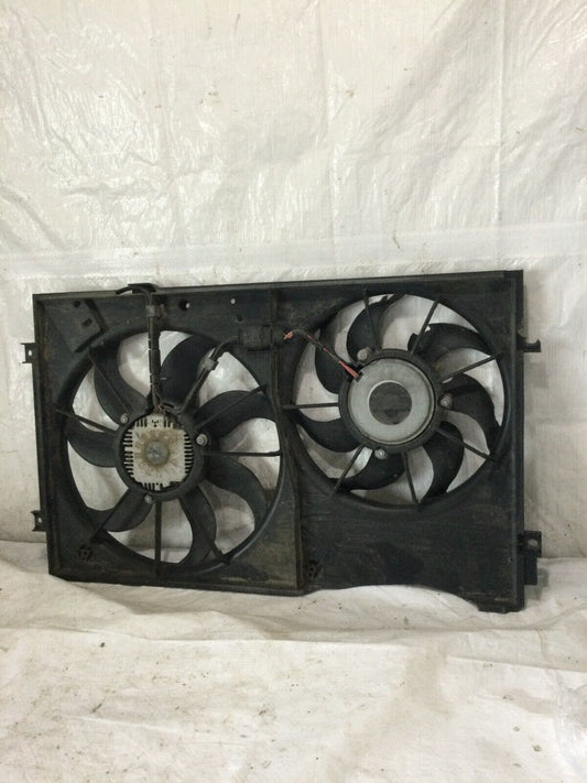 2011-2014 Volkswagen Jetta TDI 2.0L Turbo Intercooler Cooling Fan OEM ( Damage )