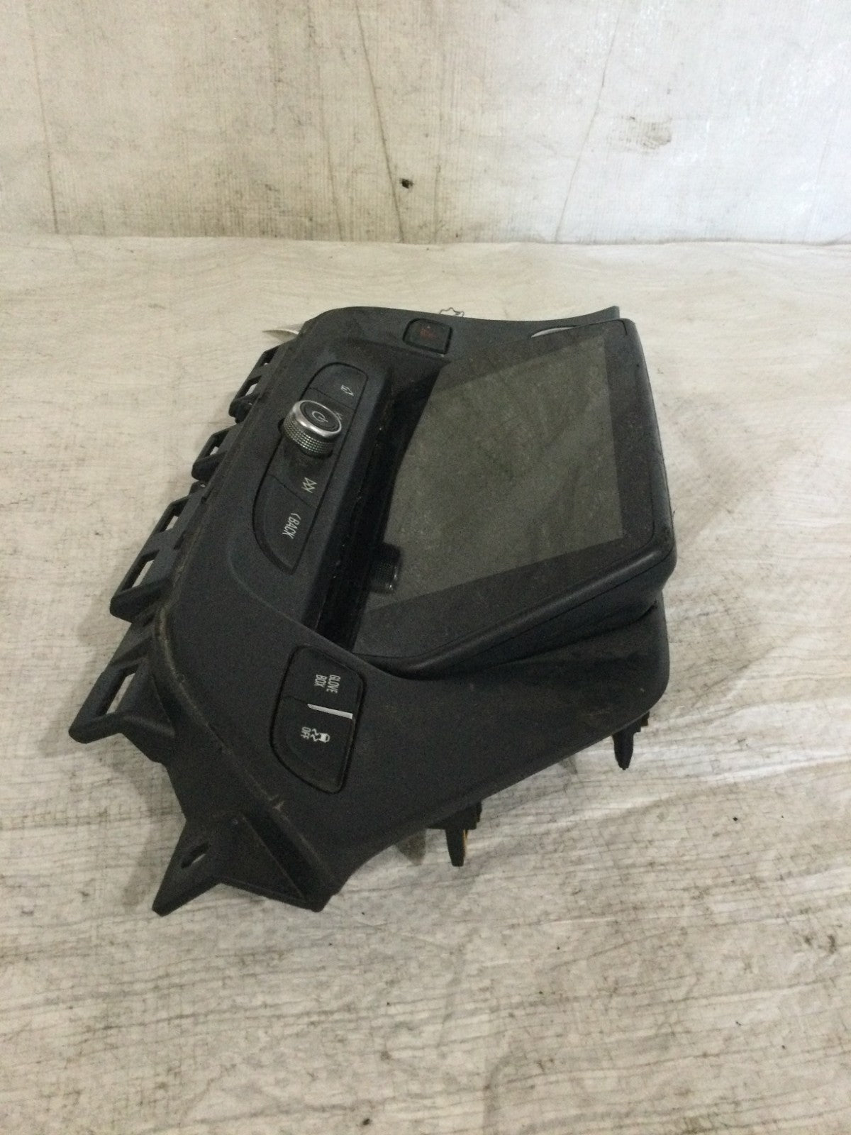 2019-2021 Chevrolet Blazer  Information Display Screen OEM 84563748