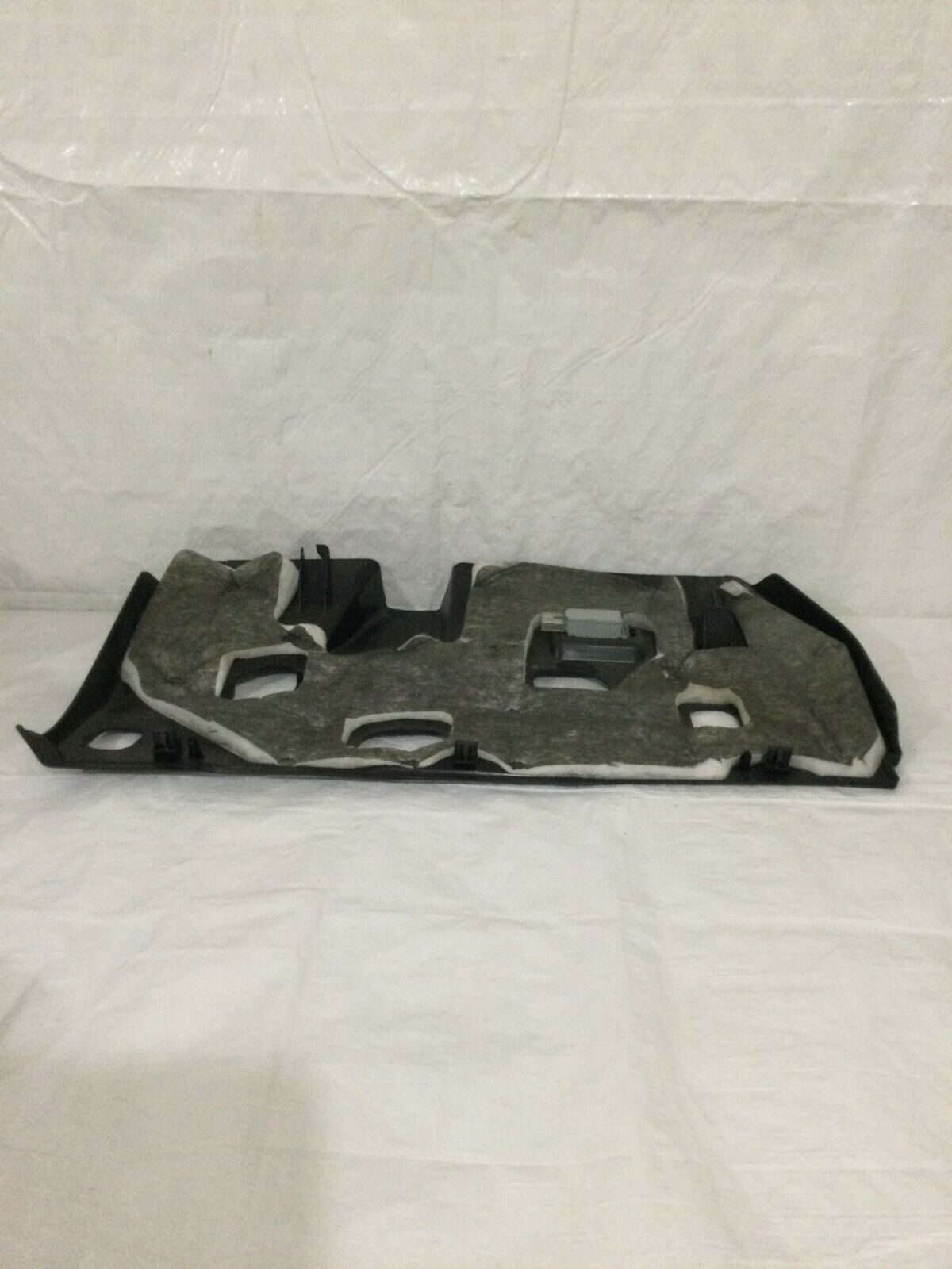 2007 Volkswagen Touareg Right Passenger Kick Panel W/ Light OEM 7L6815174E