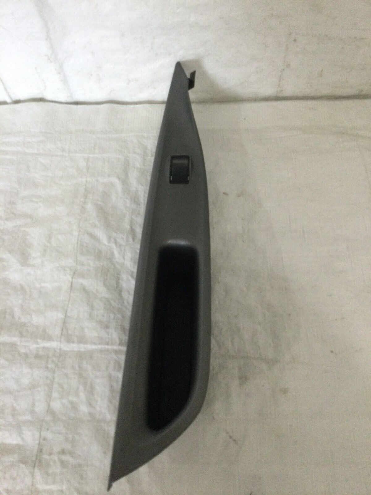 2003-2005 Mazda 6 Mazda Front Right Passenger Side Power Window Switch OEM