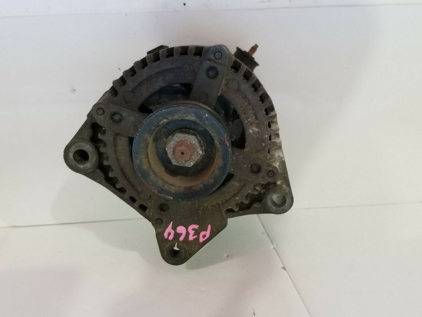 2004-2006 Toyota Tundra Alternator Motor 27060-0F040 OEM