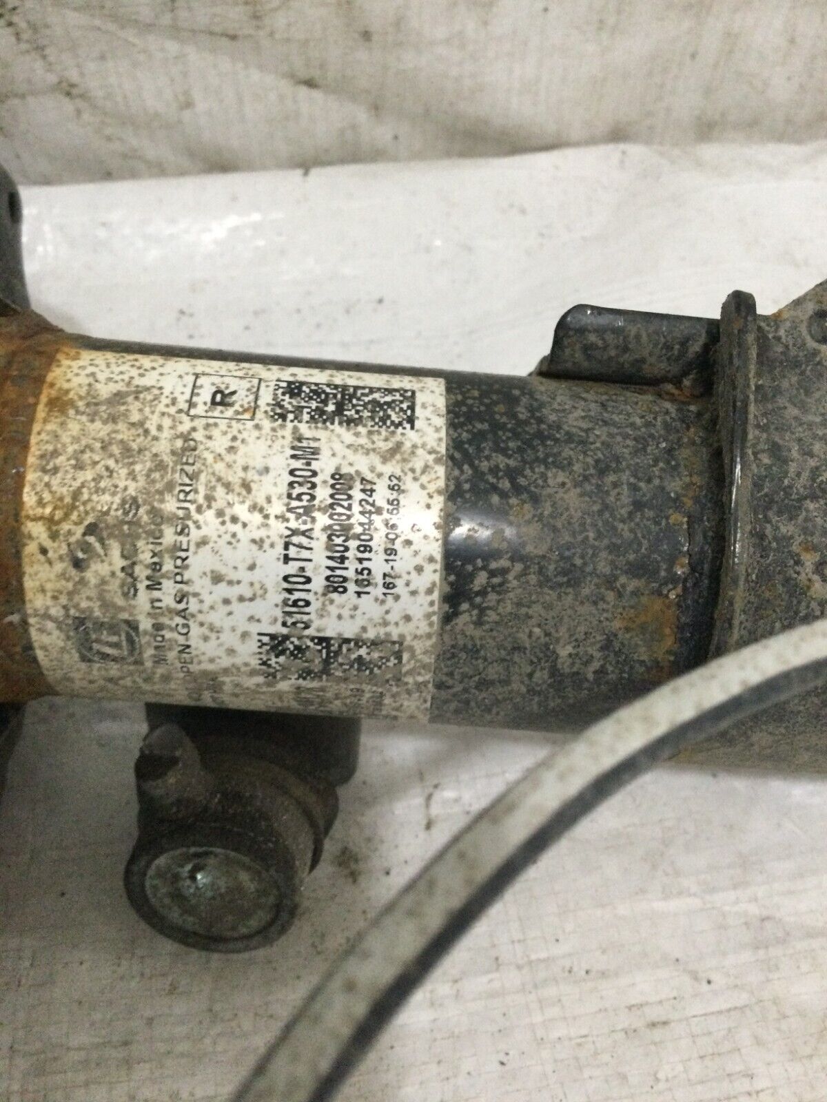 2019 Honda HR-V Passenger Right Front Strut  Assembly 51610-T7X-A530M1 OEM