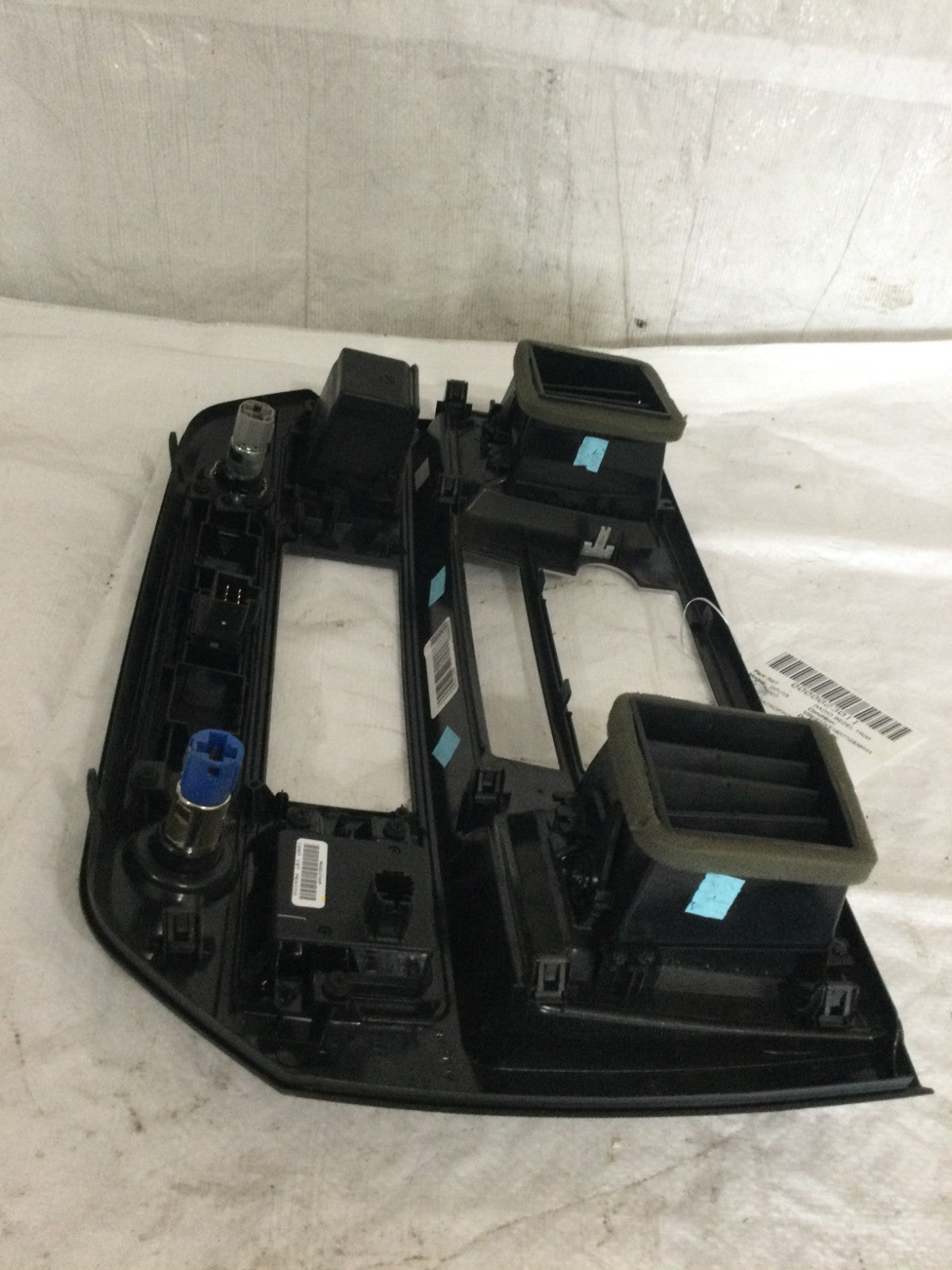 2007 Dodge Ram 1500 Dash Radio Climate Control Vents Trim Bezel OEM 5KR601DHAB