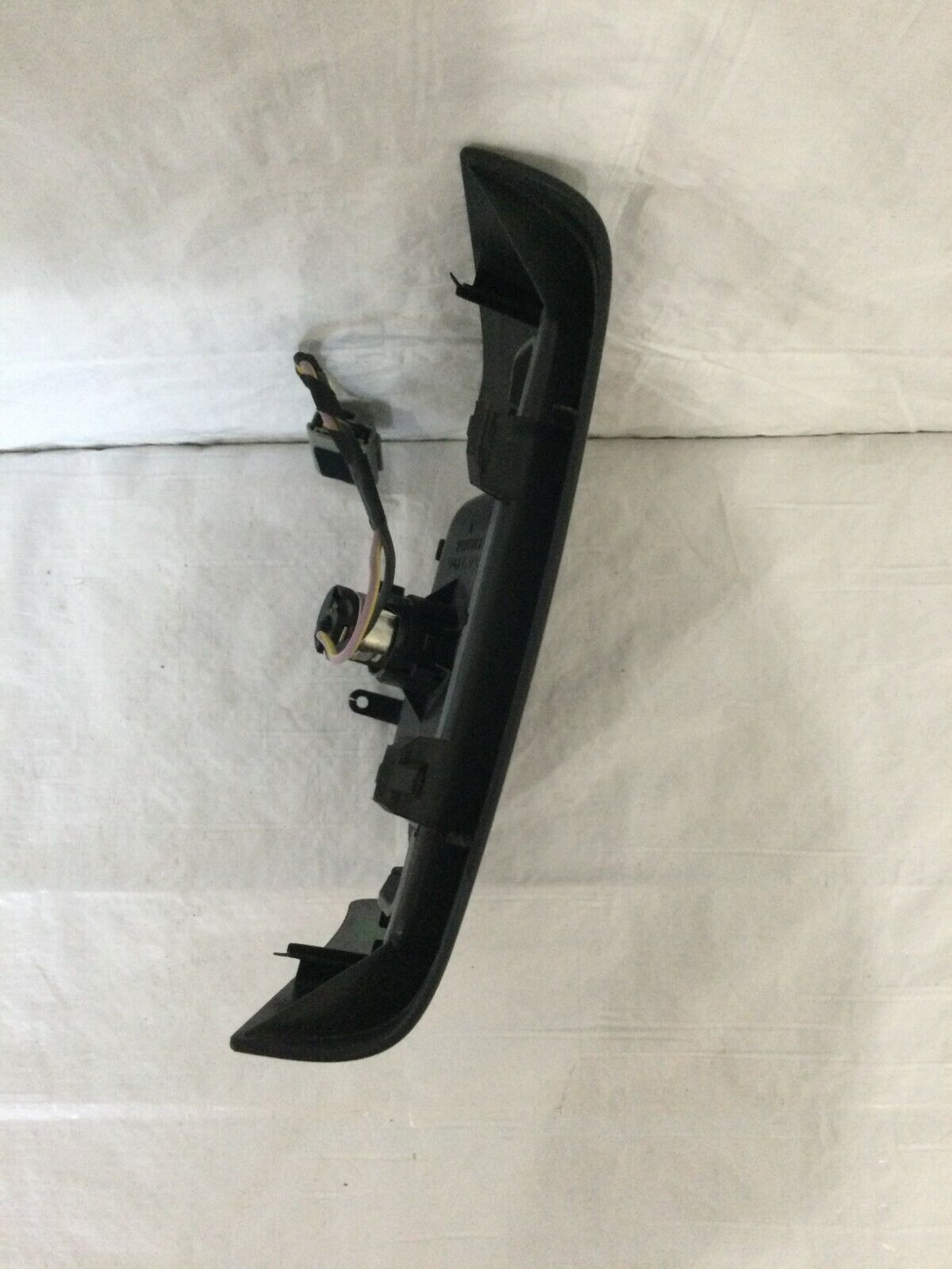 2004 Volvo S60 Rear Center Console Power Outlet OEM 9491603