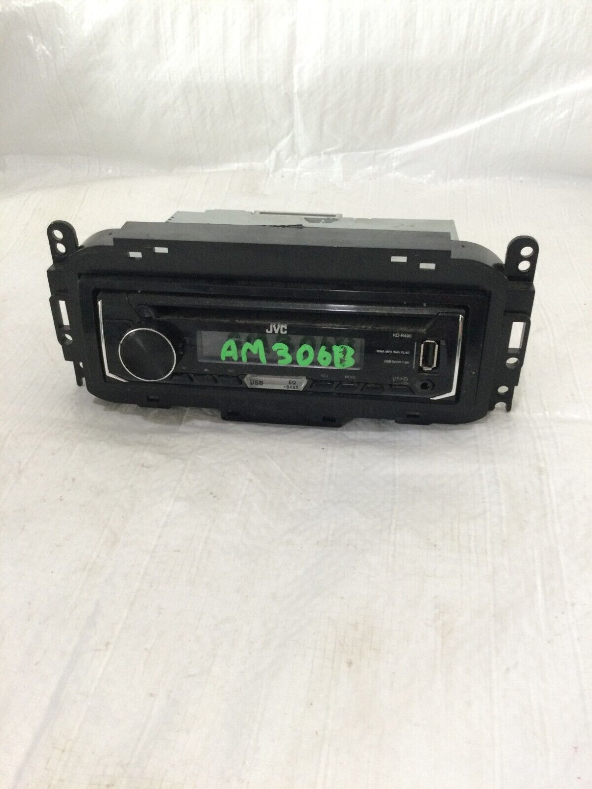 2004 Dodge Ram 1500 Aftermarket JVC STEREO RADIO KD-R490 OEM