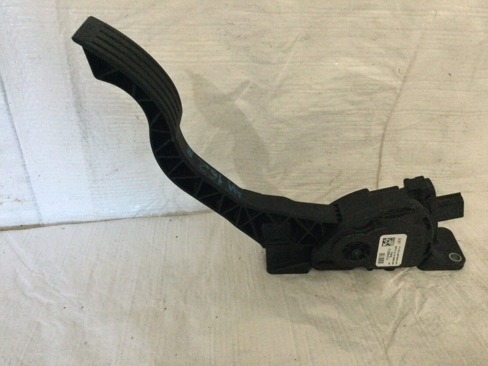 2017-2019 Ford Escape Accelerator Gas Pedal OEM F1DC-9F836-AA
