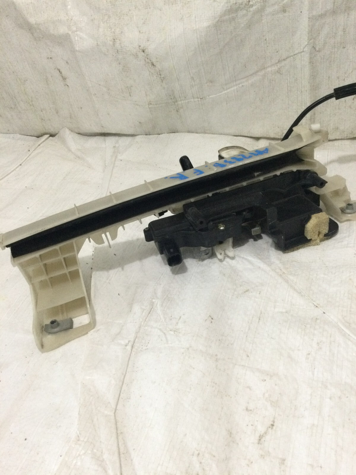 2019 Ford F150 F-150 Front Right Passenger Door Lock Actuator FL34-15219A64-BM