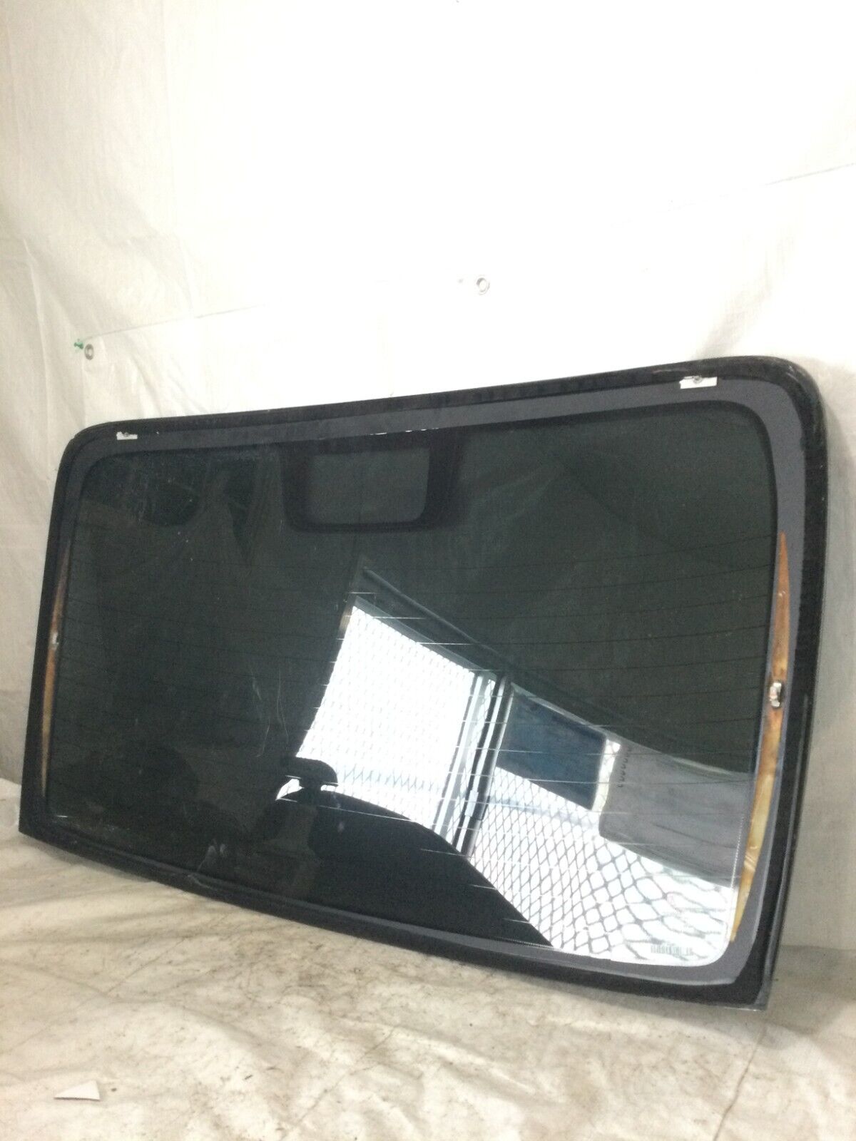 2016-2021 ACURA ILX REAR WINDSHIELD BACK WINDOW GLASS TINTED (DAMAGE MARKED )