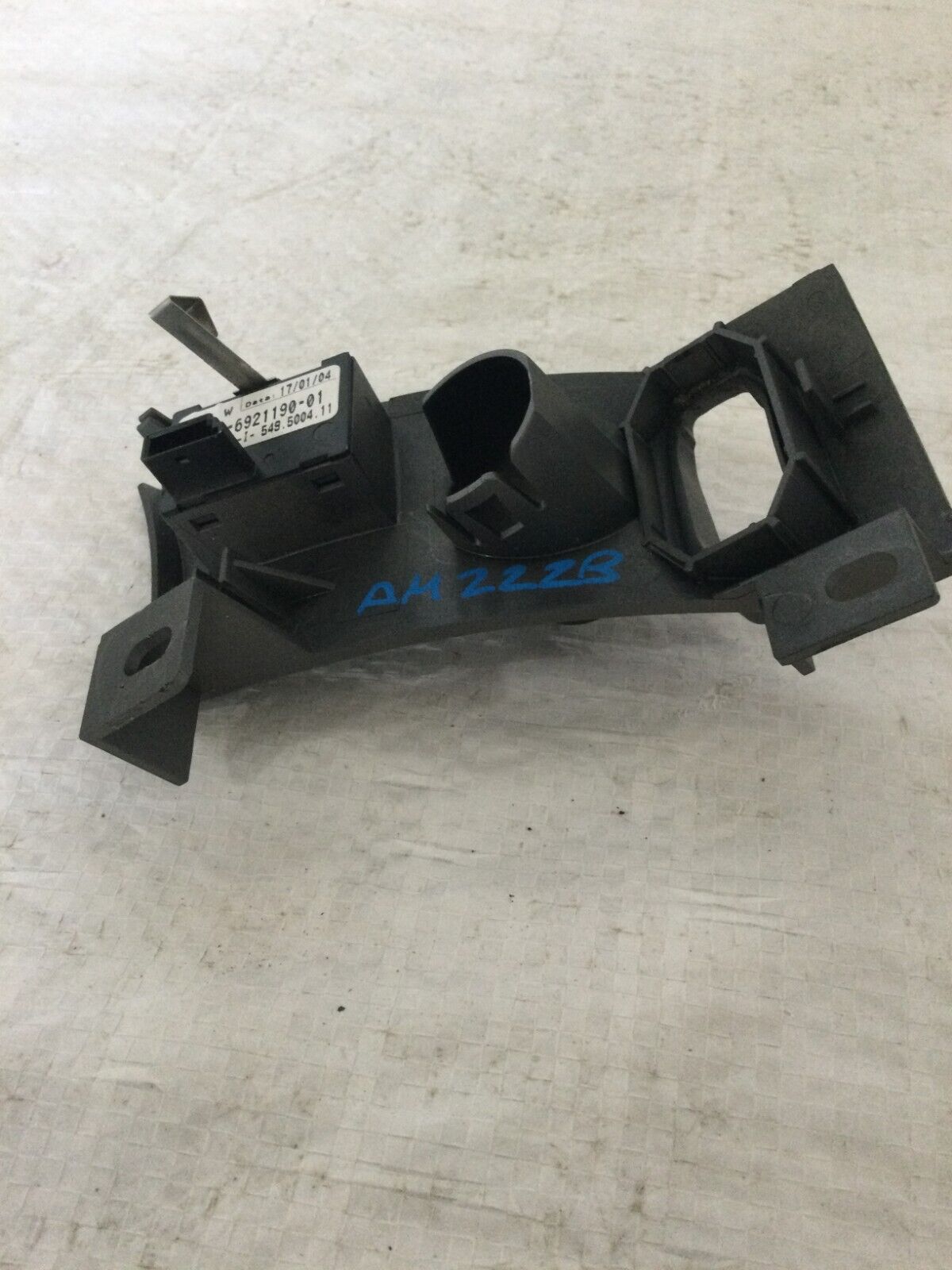 2004 BMW 745i E65/E66 Ignition Button Parking Switch Cover 6921190 OEM