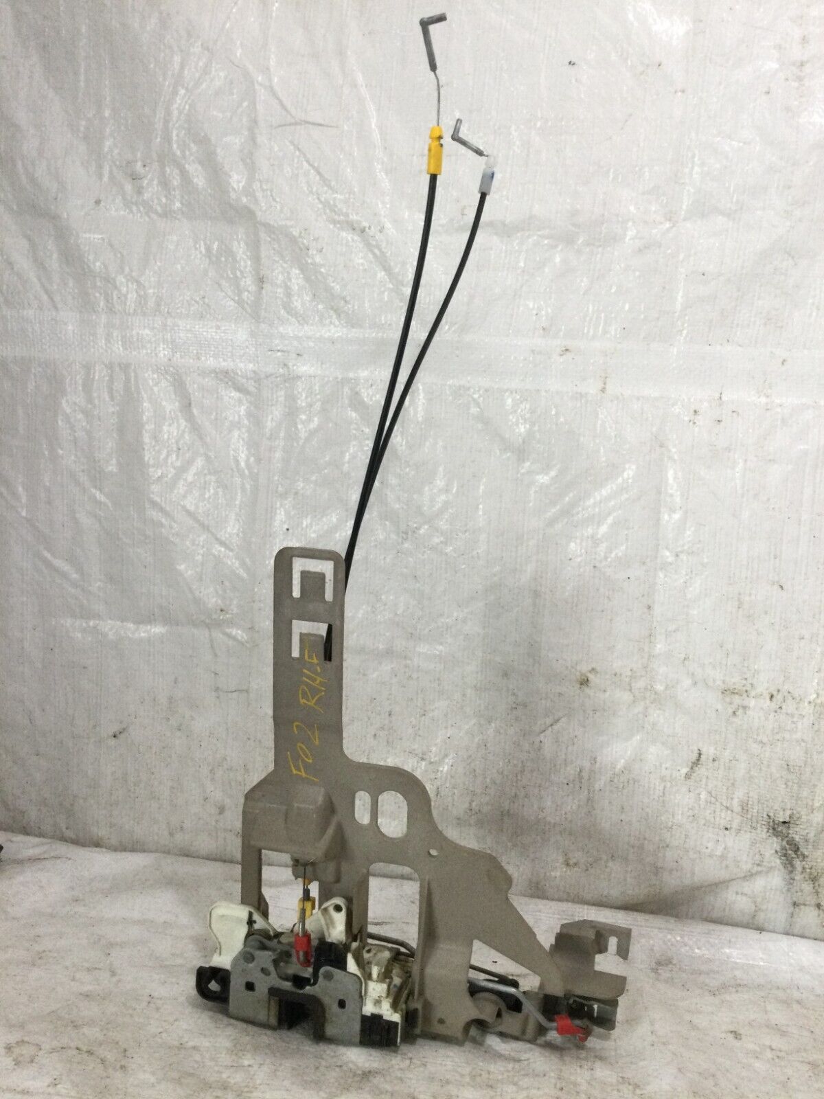 2017 Jeep Wrangler Passenger Right Front Door Latch Power Lock OEM