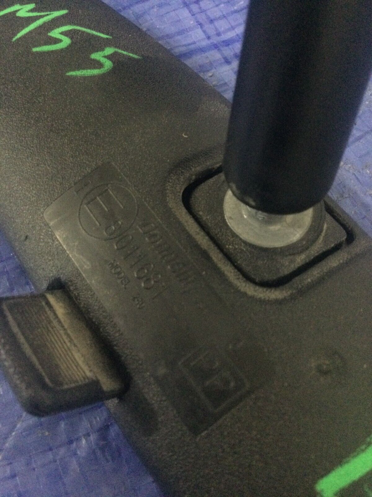 2004 Toyota Sienna Manual Interior Rear View Mirror  OEM