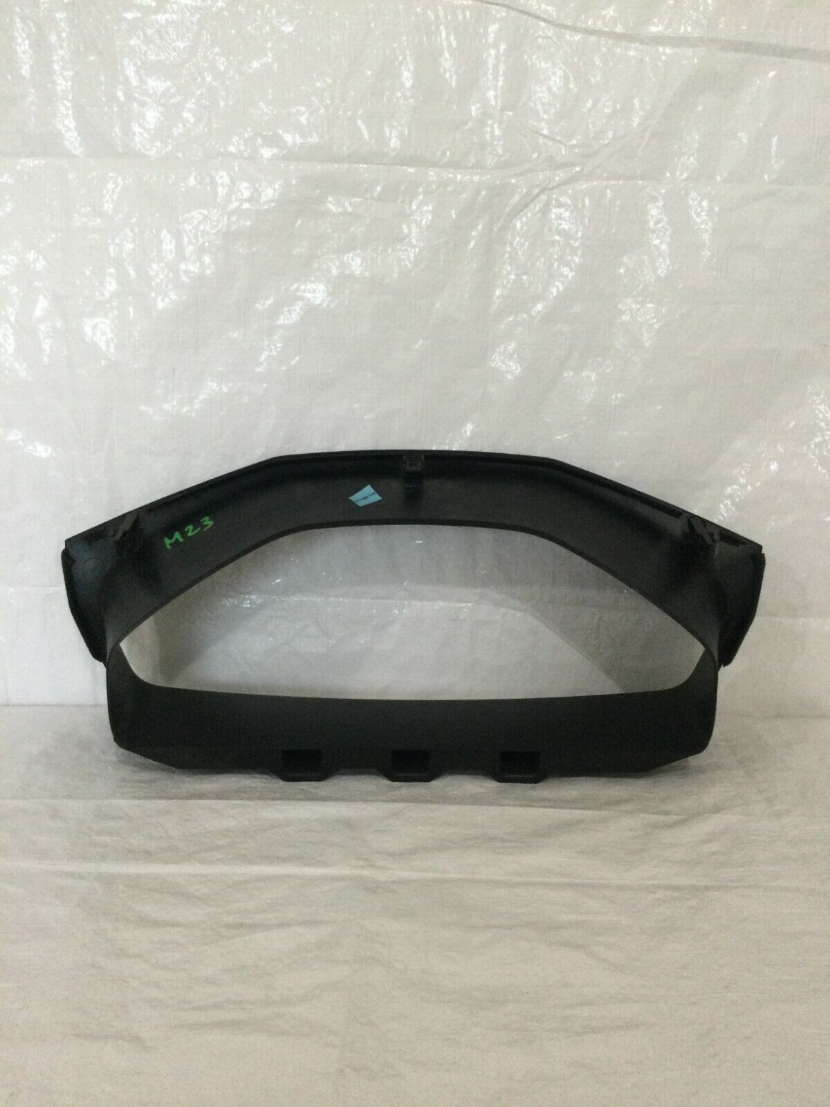 2004 Volvo S60 Speedometer Gauges Cluster Surround Trim Bezel OEM 9177705