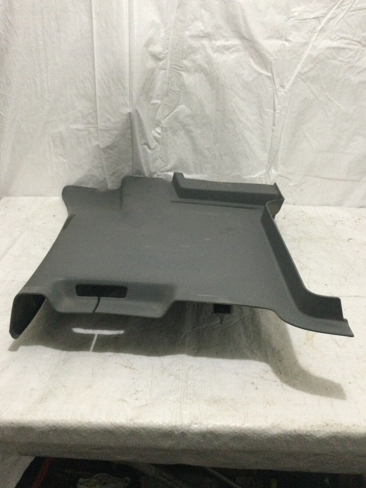 2007 Dodge Ram 3500 Left Rear Cab Pillar OEM 5JS81TRMAC