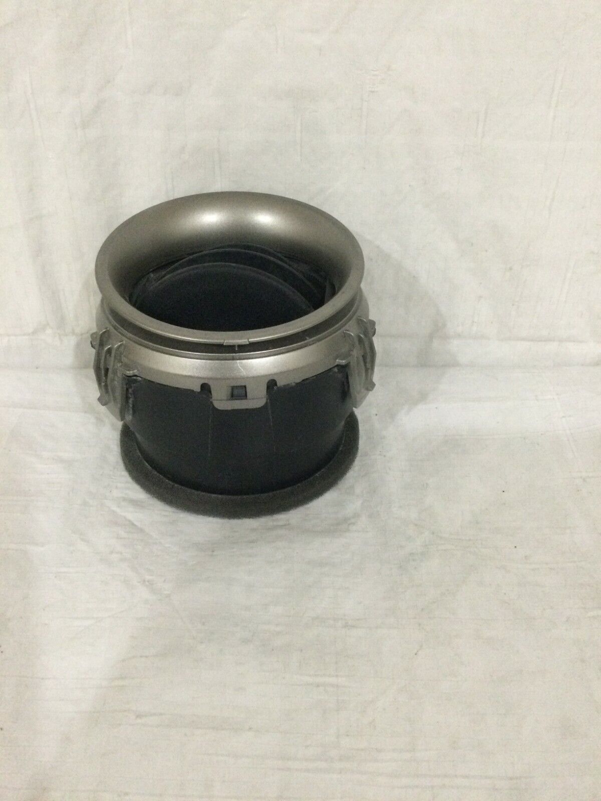 2016 Toyota RAV4 Front Dash Air Vent 55660-0R010 OEM Left LH