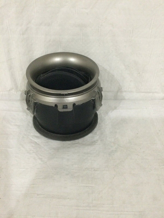 2016 Toyota RAV4 Front Dash Air Vent 55660-0R010 OEM Left LH