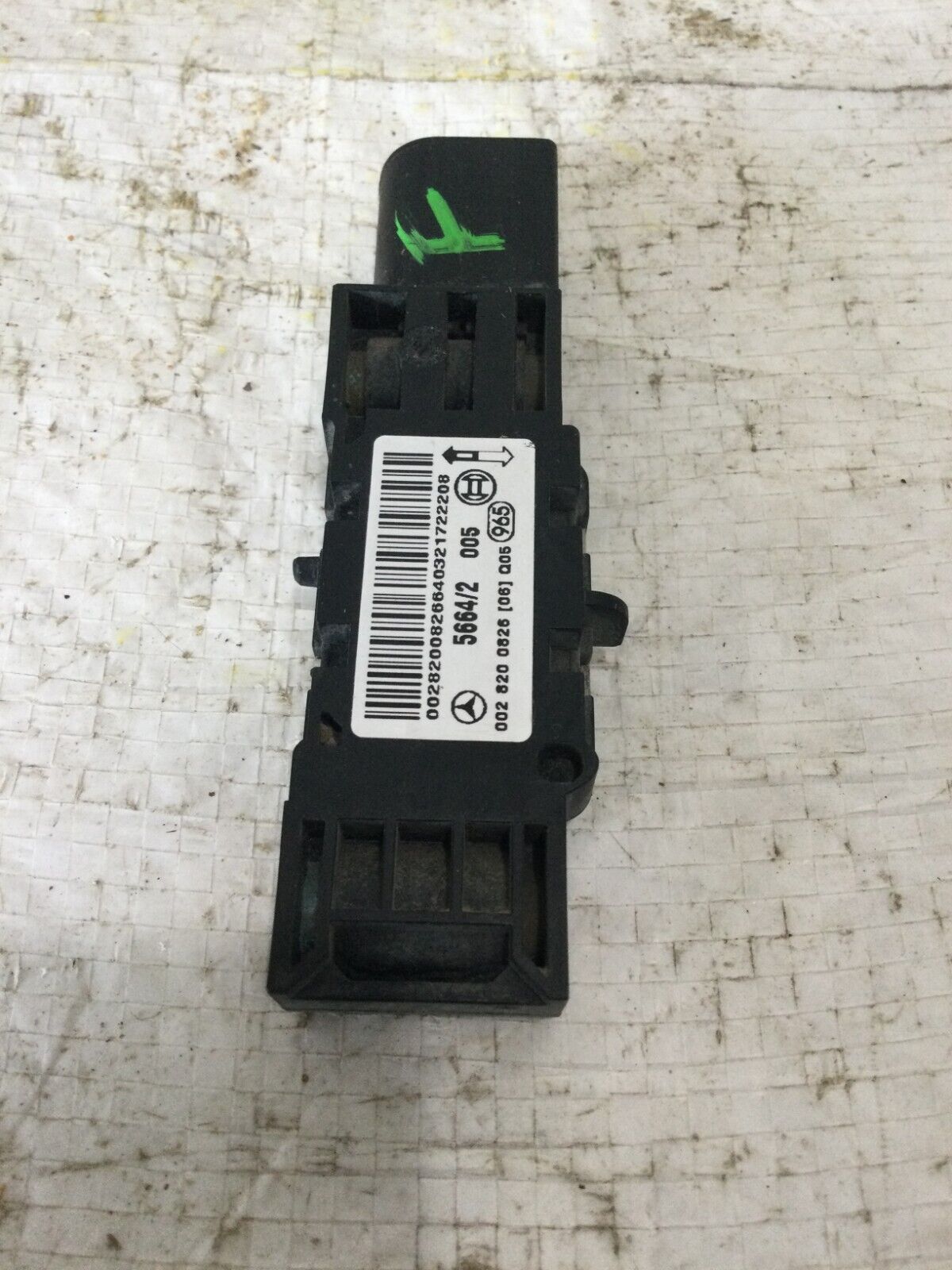 2004 Mercedes Benz S430 Left Front Crash Impact Sensor Module 0028200826 OEM