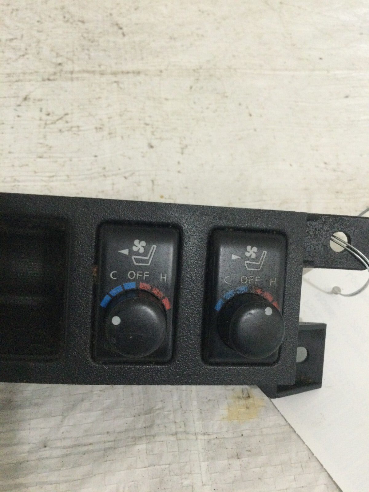 2006 Infiniti M45 Heated Seat Control Switches OEM