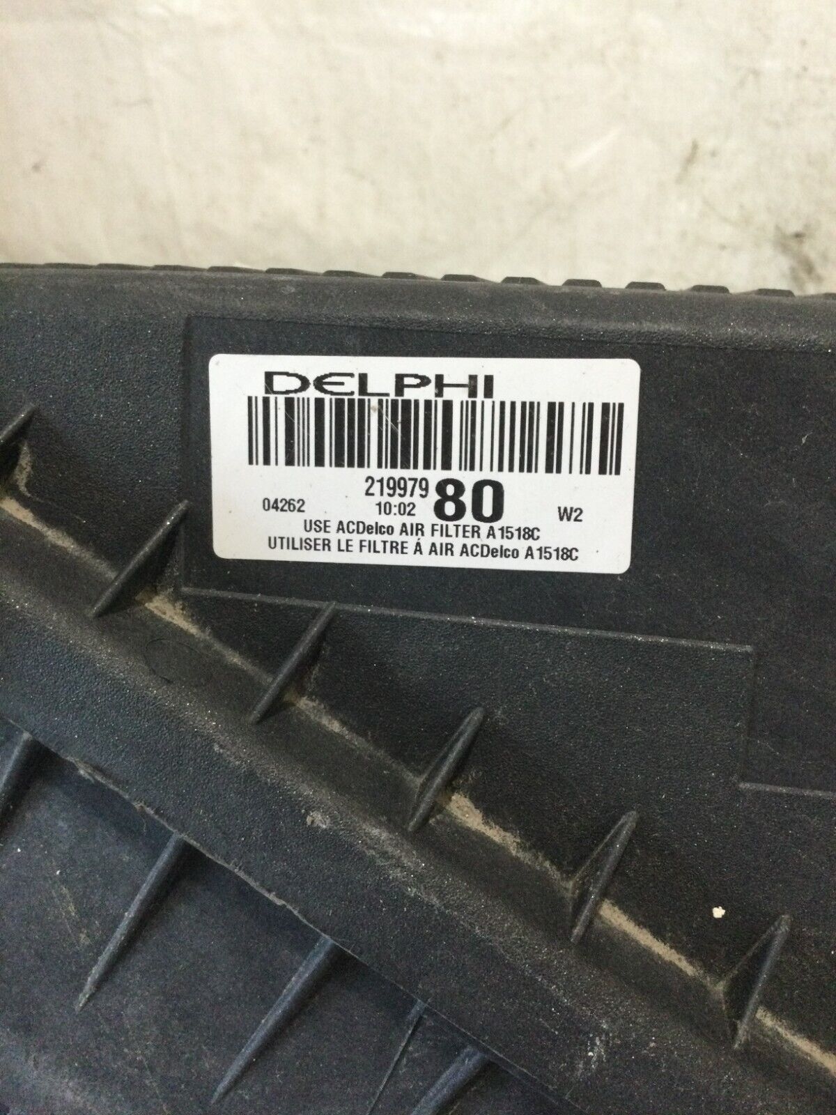 2003-2006 Chevrolet Silverado 1500 Engine Air Cleaner Filter Box OEM