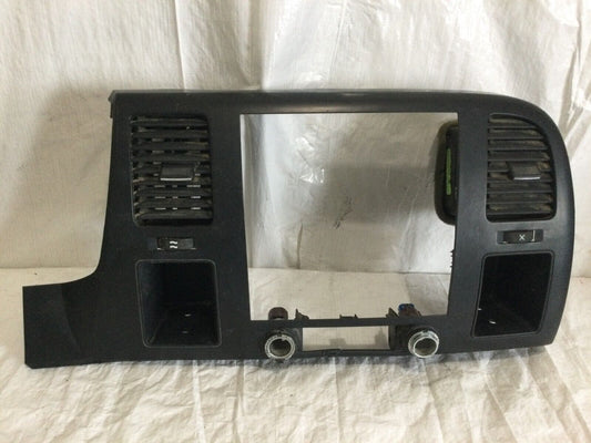 2013 GMC Sierra 1500 Dash Radio Bezel Trim OEM 25783265